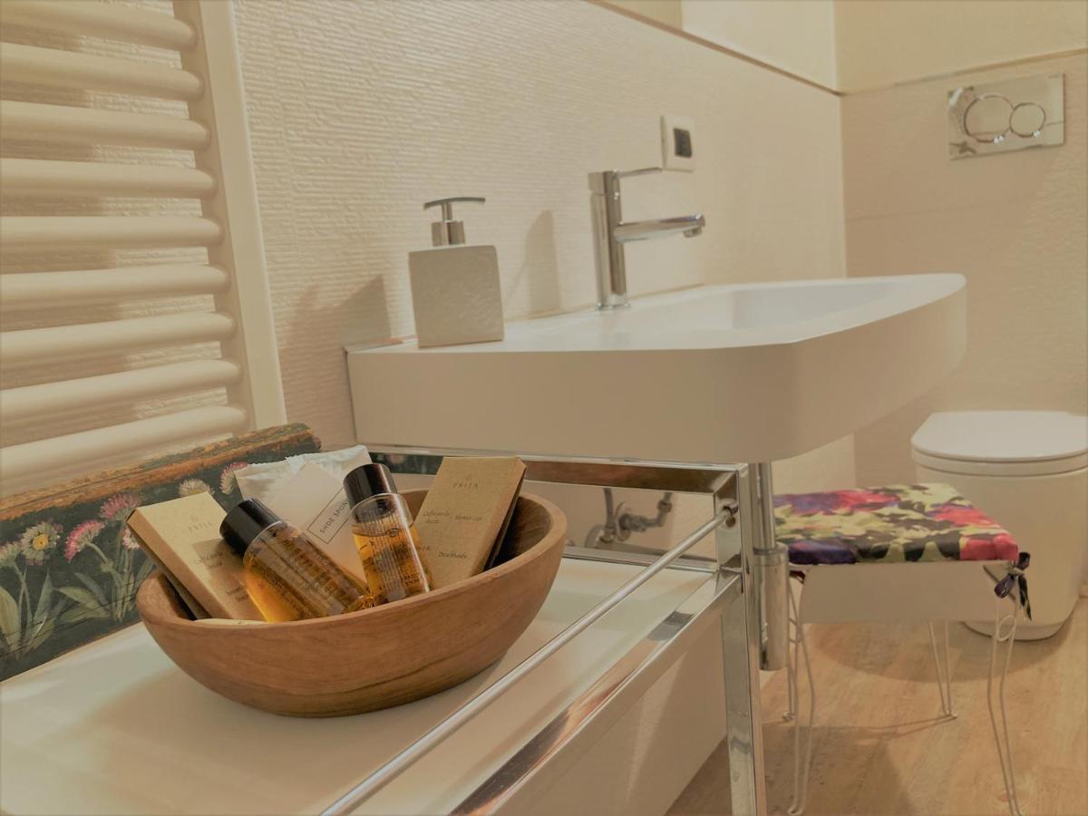 La Morra Suite